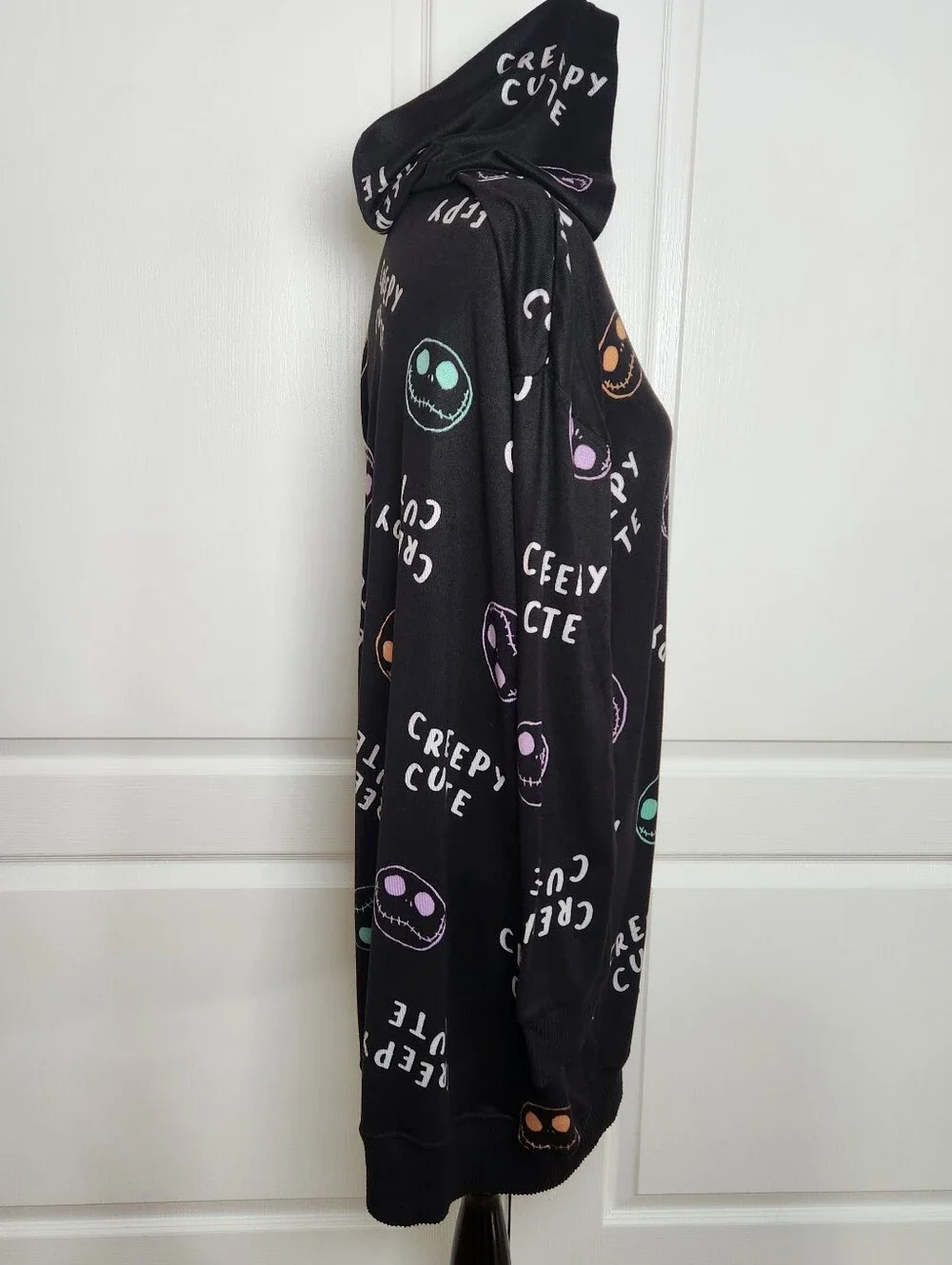 Disney The Nightmare Before Christmas Womens Sleep Shirt Large Hood Creepy Cute
